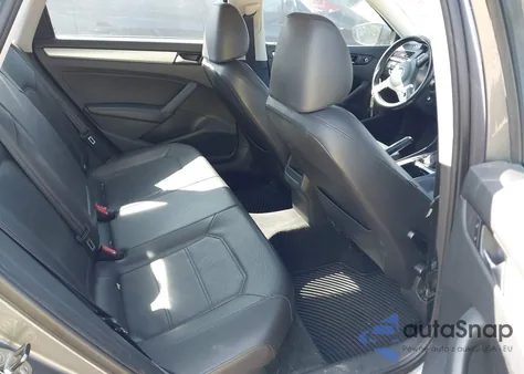 2012 Volkswagen Passat 2.5L Se из США, поврежденный, VIN 1VWBP7A37CC029646